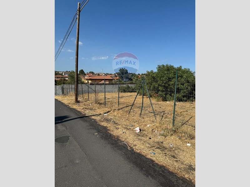 Terreno agricolo in Vendita a Mascalucia, 35'000€, 2160 m²