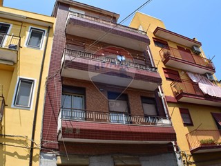 Casa Indipendente in Vendita a Lentini, 79'000€, 240 m²