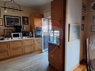 Appartamento in Vendita a San Giovanni la Punta, 180'000€, 152 m²