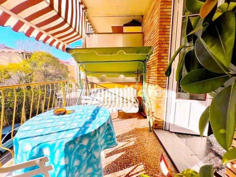 Appartamento in Vendita a Albisola Superiore, 359'000€, 120 m²