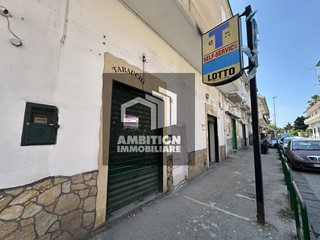 Immobile commerciale in Vendita a Mugnano di Napoli, 50'000€, 56 m²