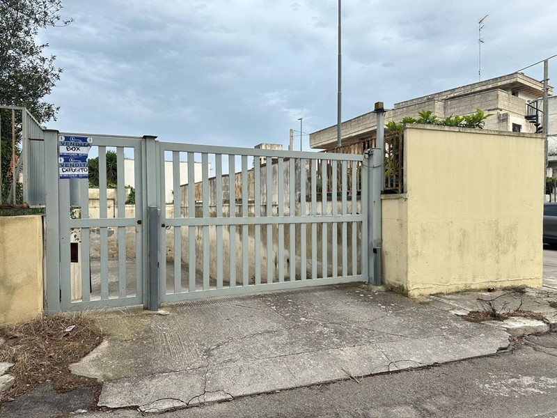 Box in Vendita a Lecce, 23'000€, 22 m²