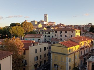 Attico in Vendita a Monterotondo, 469'000&euro;, 220 m²