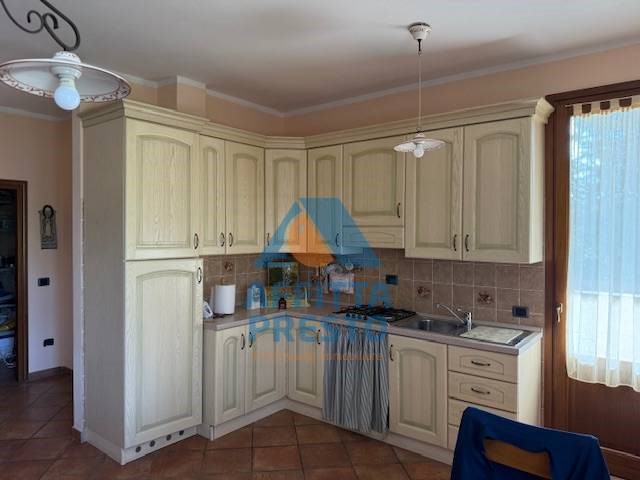 Casa Indipendente in Vendita a San Miniato, 350 m²