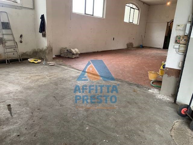 Capannone in Affitto a Empoli, 1'100&euro;, 160 m²