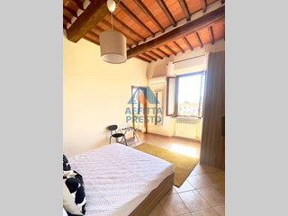 Trilocale in Vendita a Fucecchio, 100'000€, 60 m²