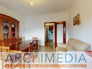 Quadrilocale in Vendita a Varese, 130'000€, 110 m²