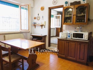 Casa Indipendente in Vendita a Camaiore, 239'000&euro;, 90 m²