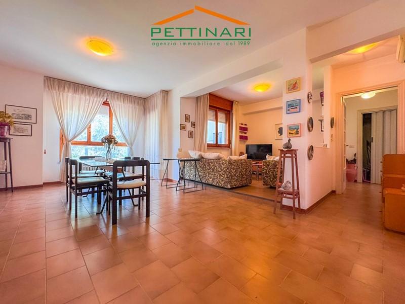 Quadrilocale in Vendita a Porto Recanati, 250'000&euro;, 109 m²