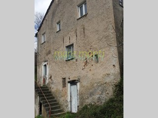 Casa Indipendente in Vendita a Quiliano, 69'000€, 110 m²