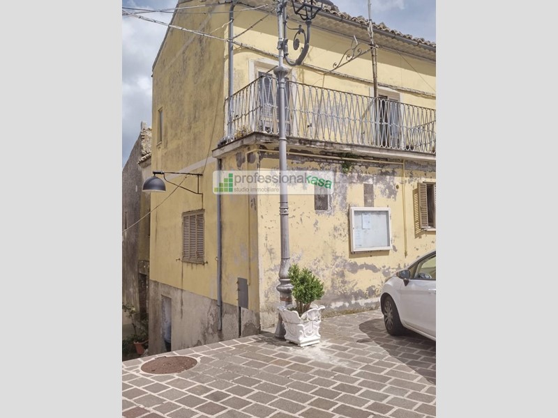Casa Indipendente in Vendita a Celenza sul Trigno, 25'000€, 95 m²