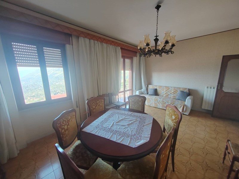 Appartamento in Vendita a Sonnino, 95'000€, 110 m²