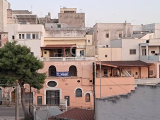 Immobile commerciale in Vendita a Grottaglie, 319'000€, 356 m²