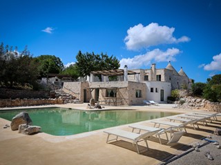 Cascina in Vendita a Ostuni, 890'000€, 316 m²