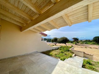 Villetta a schiera in Vendita a Trinità d'Agultu e Vignola, 245'000€, 67 m²