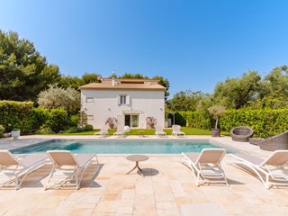 Villa in Vendita a Castellana Grotte, 1'150'000€, 310 m²