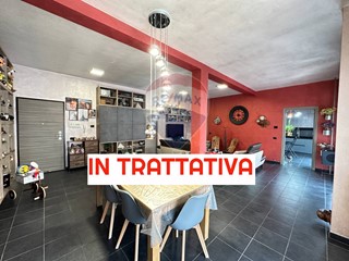 Trilocale in Vendita a Morazzone, 199'000€, 138 m²