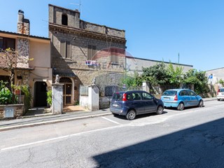 Trilocale in Vendita a Morlupo, 79'000€, 79 m²
