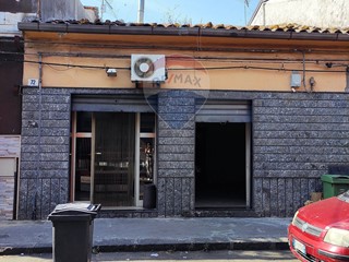 Casa Indipendente in Vendita a Paternò, 75'000€, 72 m²