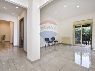 Appartamento in Vendita a Mascalucia, 159'000€, 95 m²