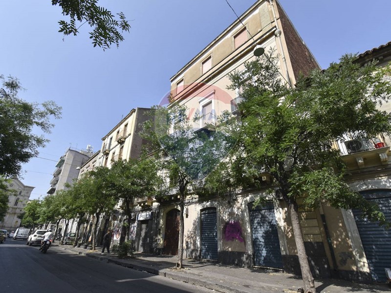 Bilocale in Vendita a Catania, 56'000&euro;, 60 m²
