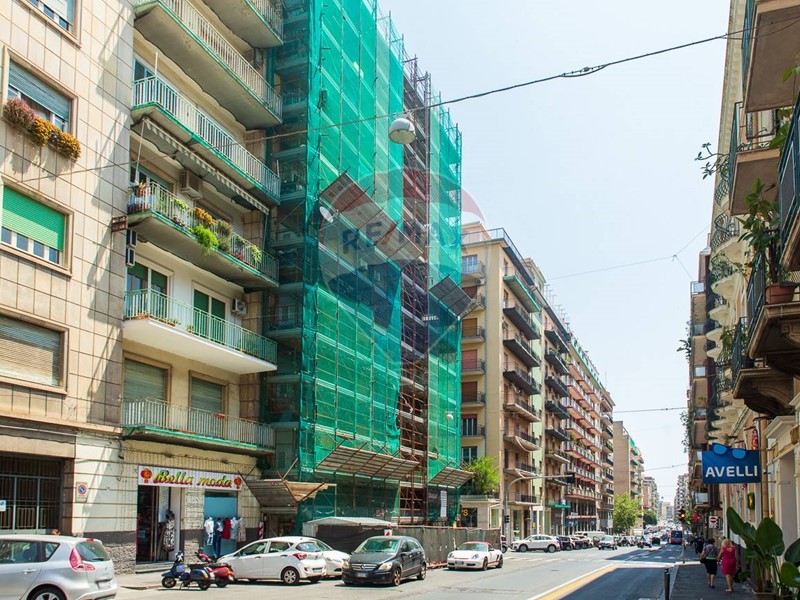 Quadrilocale in Vendita a Catania, 188'000&euro;, 90 m²