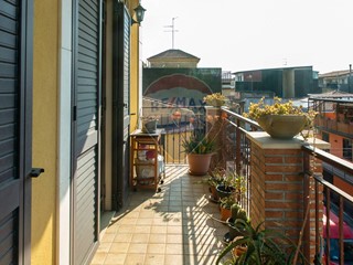 Appartamento in Vendita a Misterbianco, 138'000€, 151 m²