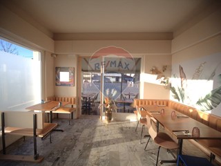 Immobile commerciale in Vendita a Viareggio, 154'000€, 60 m²