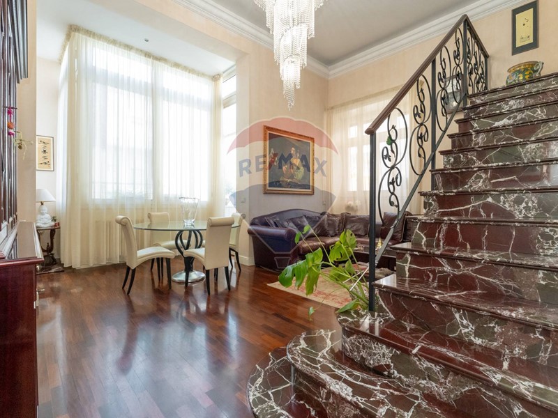Quadrilocale in Vendita a Catania, 265'000&euro;, 135 m²