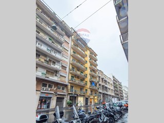 Appartamento in Vendita a Catania, 298'000&euro;, 174 m²