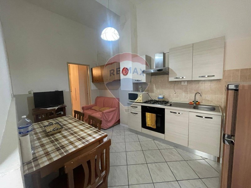 Trilocale in Vendita a Catania, 58'000&euro;, 65 m²