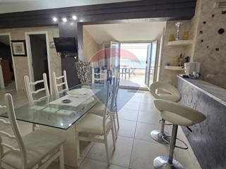 Attico in Vendita a Mascali, 130'000€, 80 m²