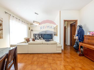 Quadrilocale in Vendita a Catania, 109'000&euro;, 105 m²