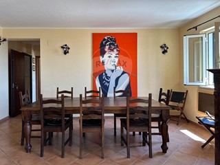 Appartamento in Vendita a Furci Siculo, 170'000€, 123 m²