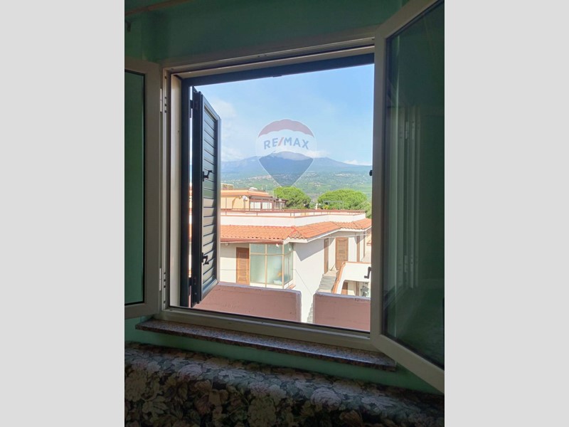 Casa Semi Indipendente in Vendita a Mascali, 84'000€, 41 m²