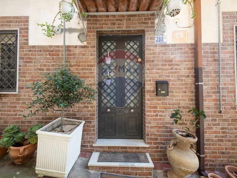 Casa Indipendente in Vendita a Motta Sant'Anastasia, 125'000€, 140 m²