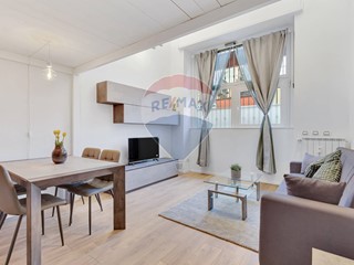 Bilocale in Vendita a Milano, 315'000€, 60 m²