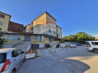 Appartamento in Vendita a Casoria, 145'000€, 127 m²