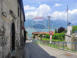 Casa Indipendente in Vendita a Pisogne, 119'000€, 110 m²