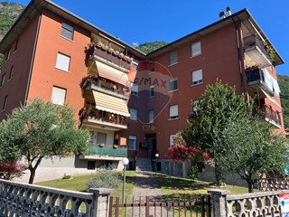 Appartamento in Vendita a Rogno, 89'000€, 95 m²