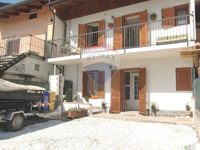 Casa Semi Indipendente in Vendita a Val della Torre, 140'000€, 135 m²
