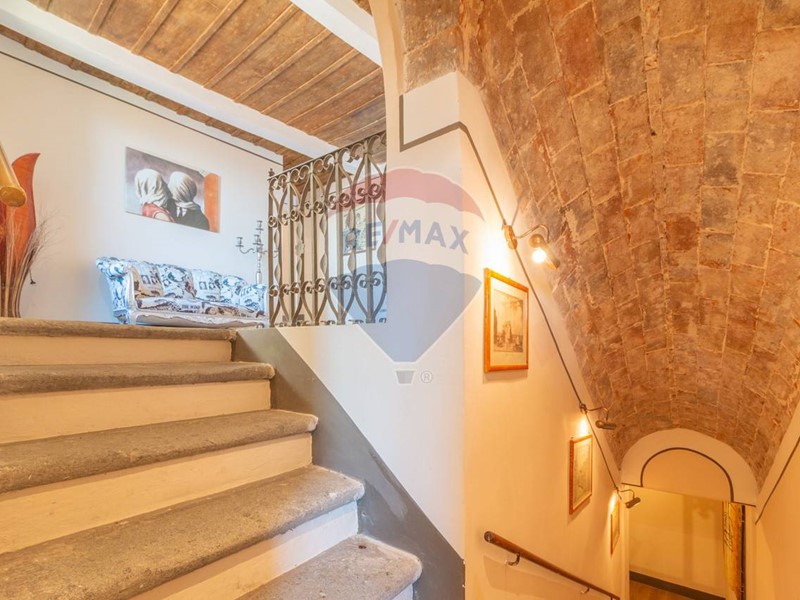 Appartamento in Vendita a Montalto di Castro, 540'000€, 270 m²