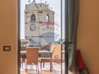 Appartamento in Vendita a Montalto di Castro, 540'000€, 270 m²