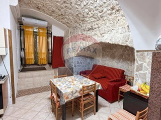 Bilocale in Vendita a Vieste, 105'000€, 61 m²