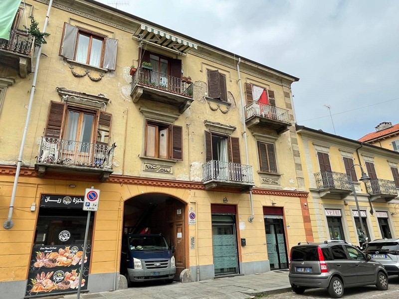 Trilocale in Vendita a Torino, 148'000€, 86 m²