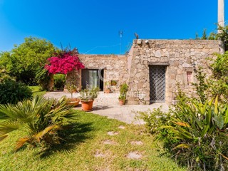 Villa in Vendita a Ugento, 490'000€, 141 m²