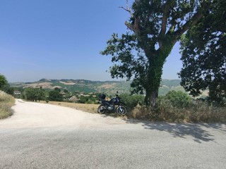 Terreno agricolo in Vendita a Acquaviva Picena, 100'000€, 27000 m²