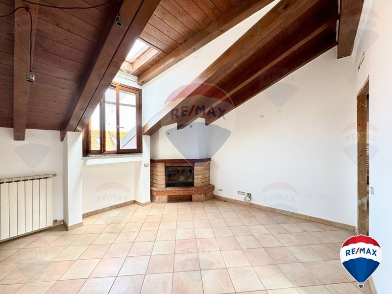 Attico in Vendita a Milano, 275'000€, 100 m²