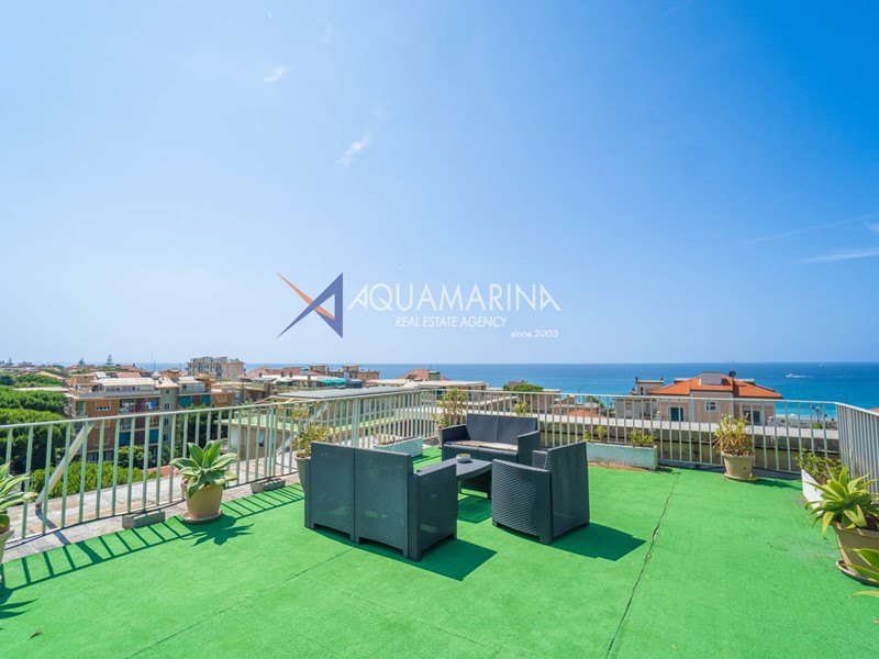 Bilocale in Vendita a Bordighera, 125'000€, 45 m²