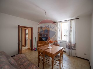 Casa Indipendente in Vendita a Arcevia, 49'000€, 80 m²
